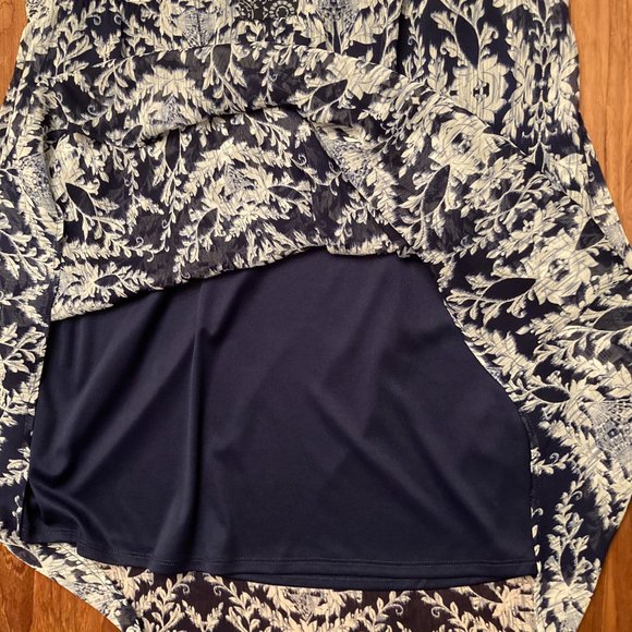 NWT sleeveless, lined unstructured summer dress - Picture 4 of 6